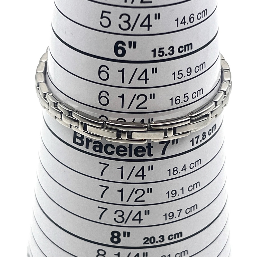 Caravelle by Bulova Womens Watch Two-Tone 6.75" New Battery - Picture 6 of 13